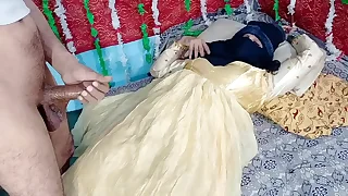 yellow dressed desi bride pussy going to bed hardsex hither indian desi big cock on xvideos india xxx